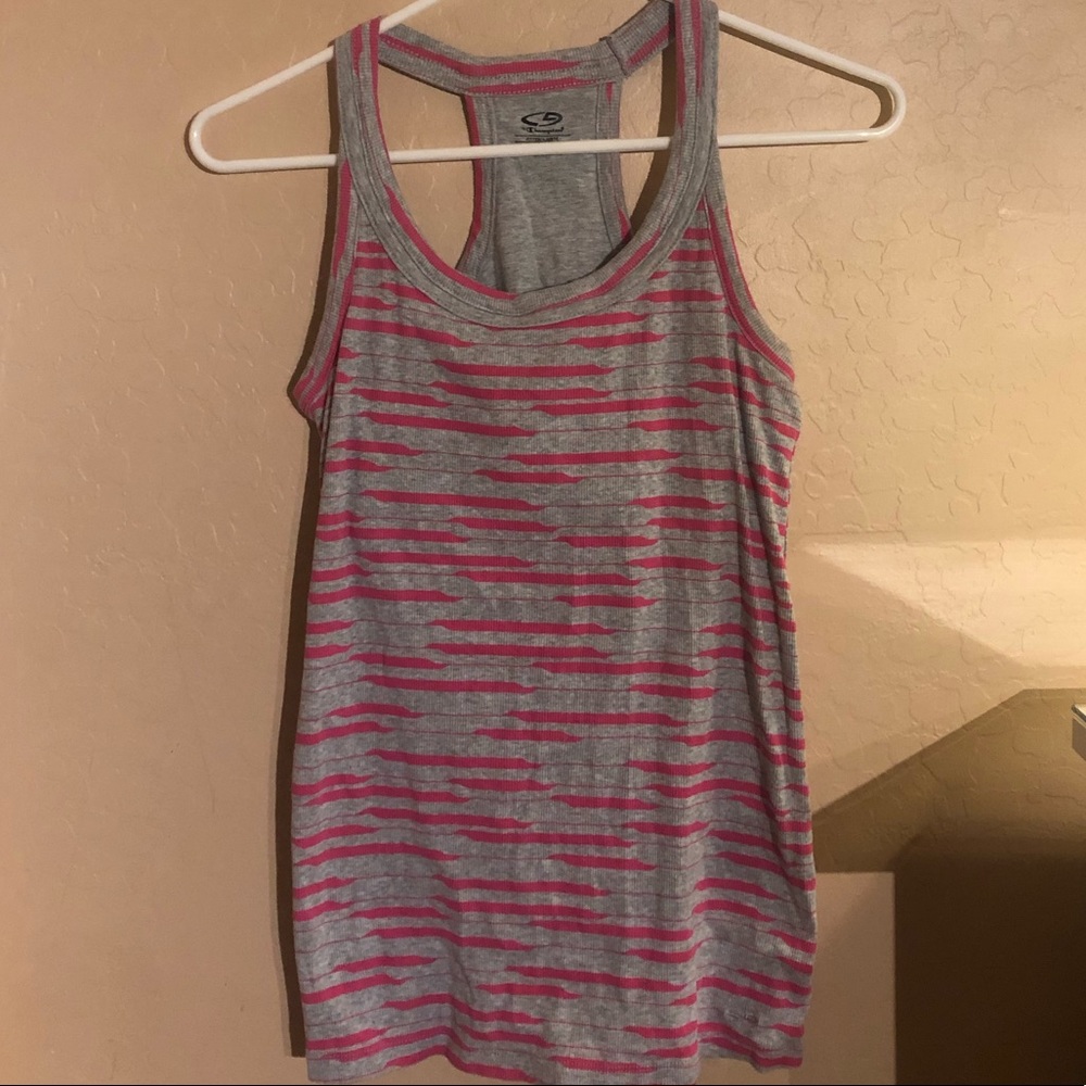 CHAMPION workout tank top